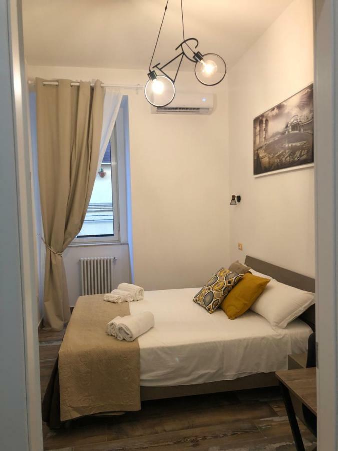 Calenda Suite Неаполь Екстер'єр фото